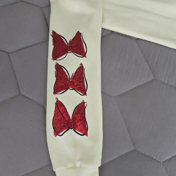 Disney Cream Zip-Up Hoodie with Minnie Mouse Design - Picture 2 of 5